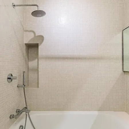 Chiado Prime Garrett Апартаменти *